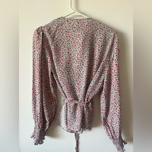 ZARA Wrap Up Crossover Floral Blouse - NWT - Picture 2 of 5